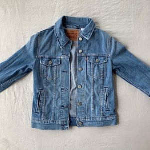 Levi’s Light wash Denim Jacket